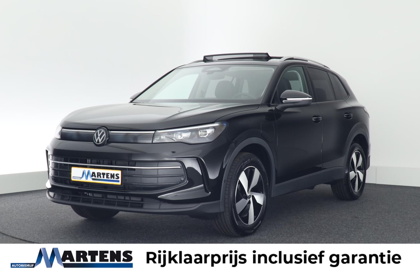 Volkswagen Tiguan - 1.5 204pk eHybrid Life Camera Keyless Virtual Cockpit Carplay Panoramadak - AutoWereld.nl