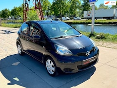 Toyota Aygo - 1.0-12V Dynamic AIRCO|Koppeling NEW|ElektrPakket|Boekjes|APK NWE