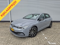 Volkswagen Golf - 1.5 TSI Life, Navigatie, Android/Carplay, Lm 18 Inch, Parksensoren, stoelverwarming