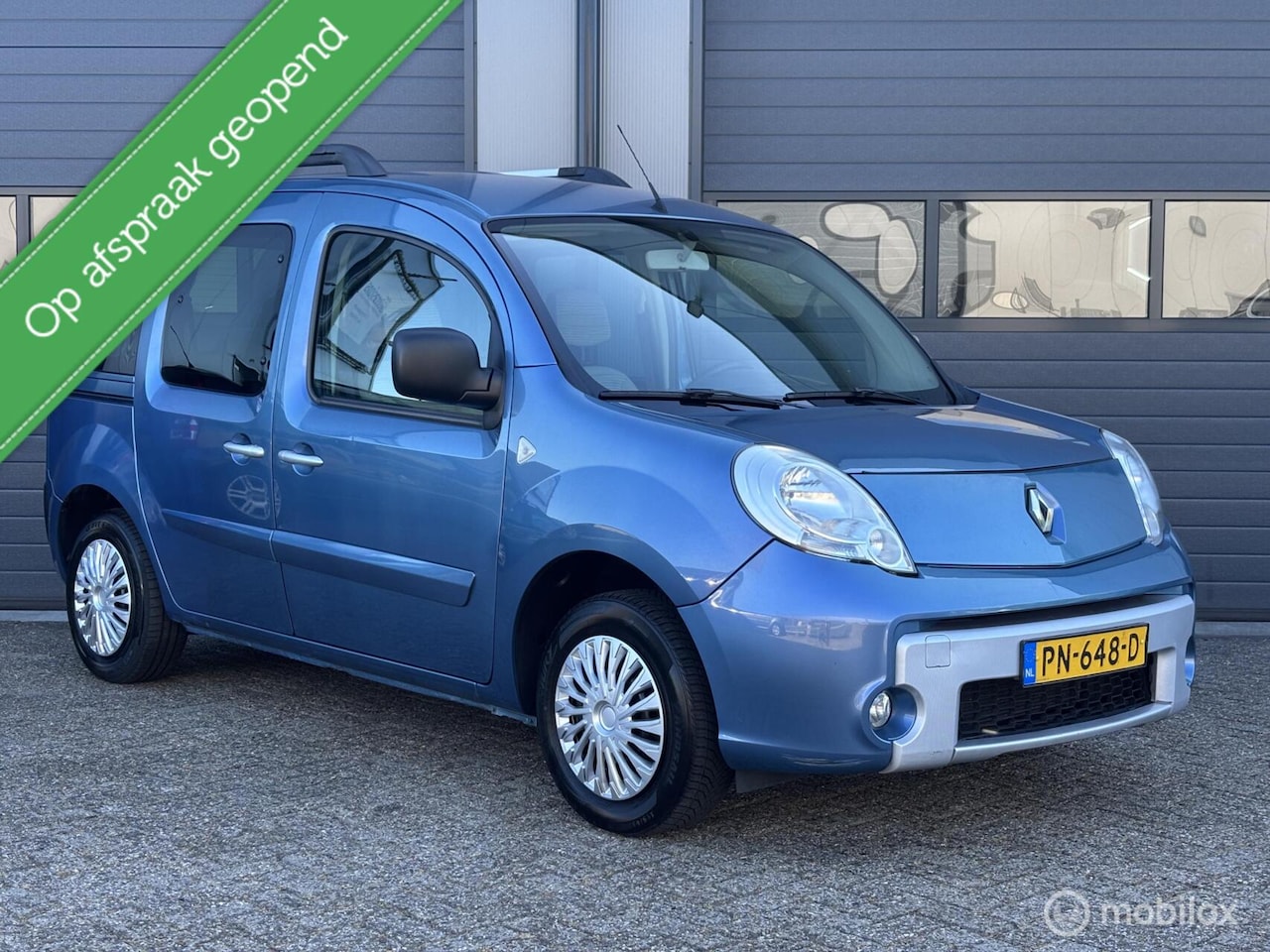 Renault Kangoo Family - 1.6-16V Authentique Benzine Uitvoering - AutoWereld.nl