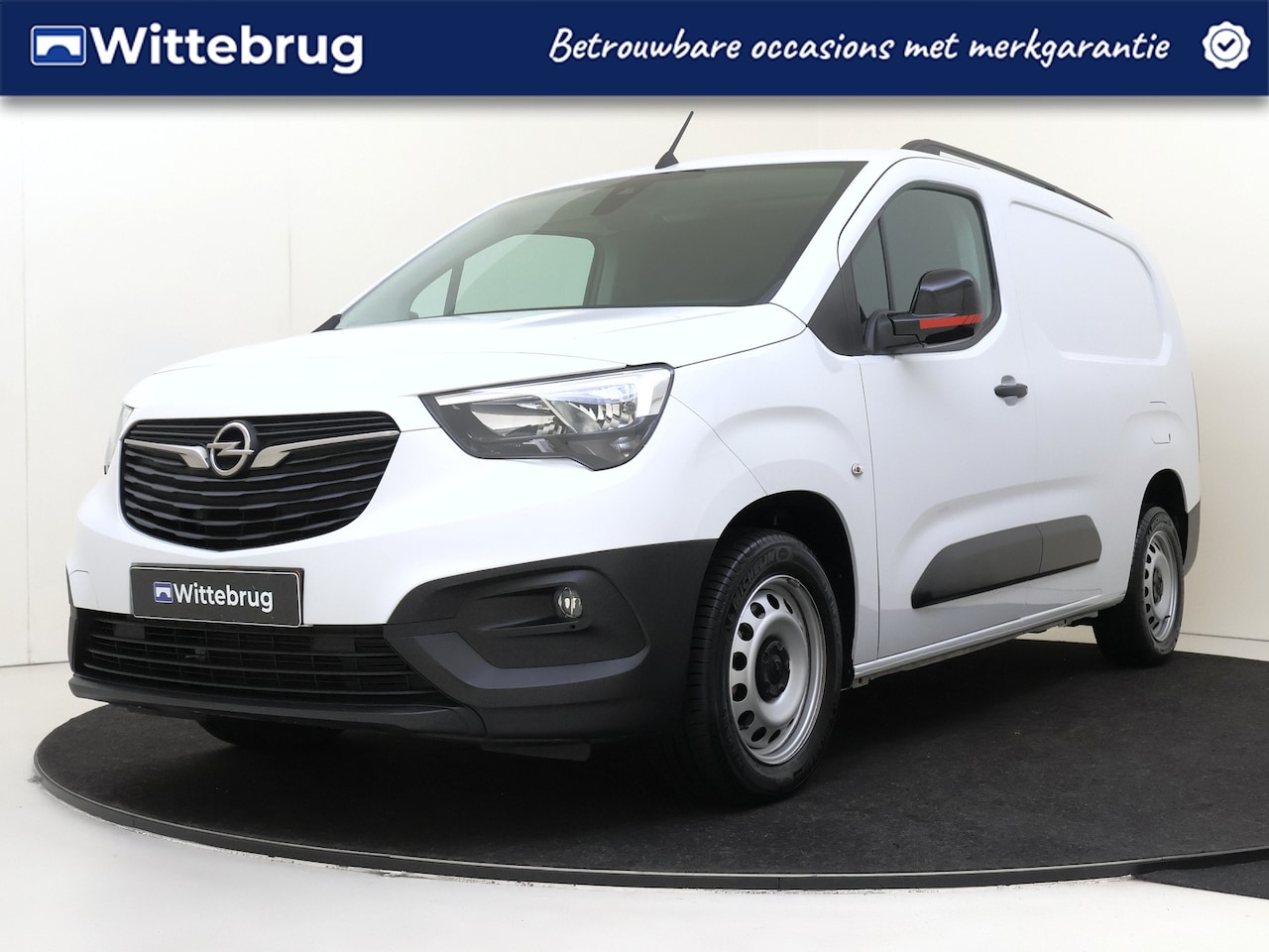 Opel Combo - 1.5D 100PK L2H1 Standaard | Parkeerhulp | Apple Carplay | Airco | - AutoWereld.nl