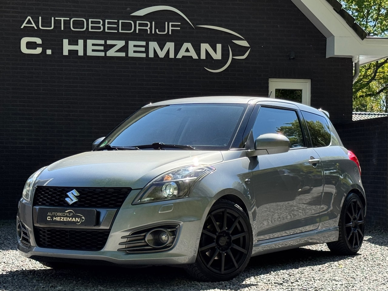 Suzuki Swift - 1.6 Sport 2e eig Xenon Keyless Go Cruise Control Climate Control - AutoWereld.nl