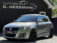 Suzuki Swift - 1.6 Sport 2e eig Xenon Keyless Go Cruise Control Climate Control