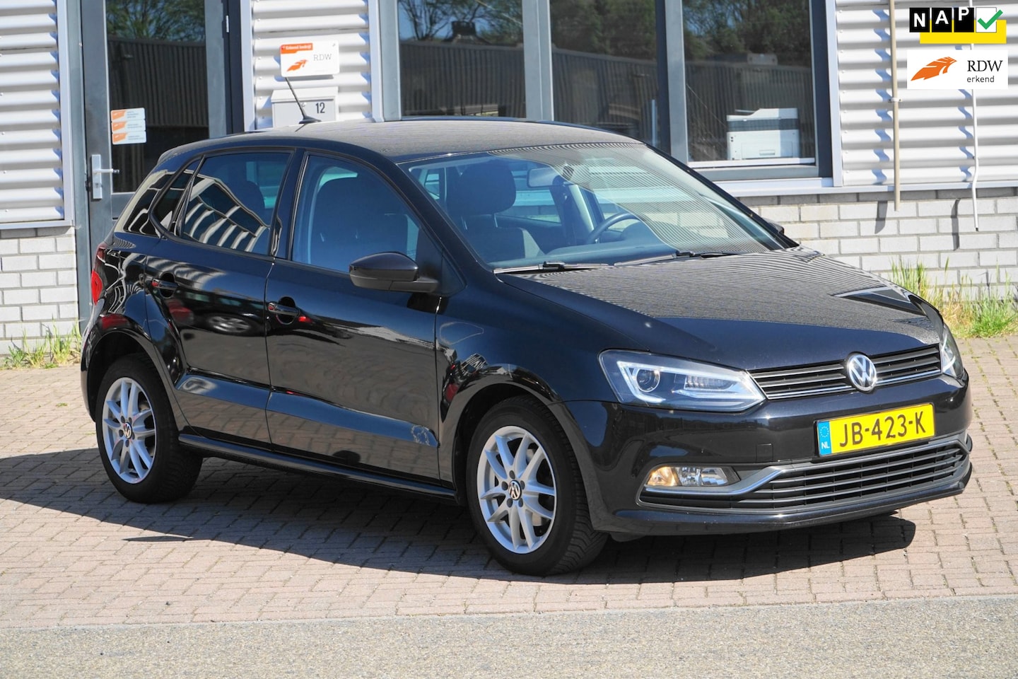 Volkswagen Polo - 1.4 TDI Comfortline GROOT NAVI - AutoWereld.nl