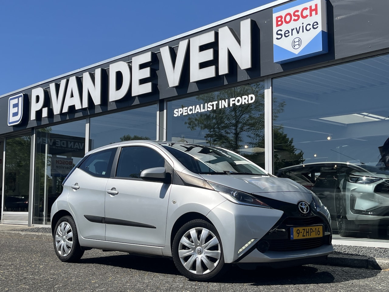 Toyota Aygo - 1.0 VVT-i x-play 1.0 VVT-i x-play - AutoWereld.nl