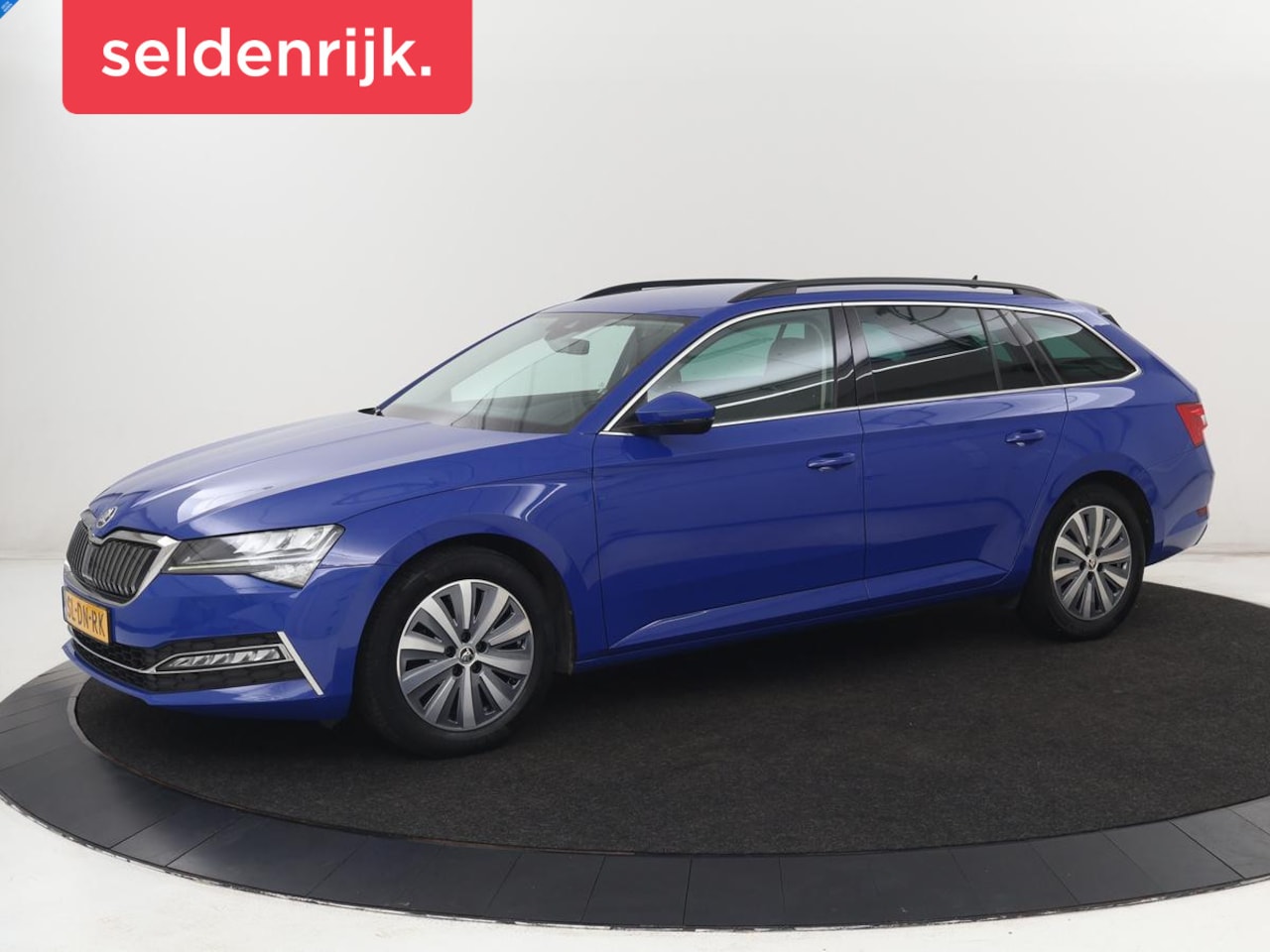 Skoda Superb - 1.4 TSI iV Business Edition | SOH 90,7% | Stoelverwarming | Virtual Cockpit | Adaptive cru - AutoWereld.nl