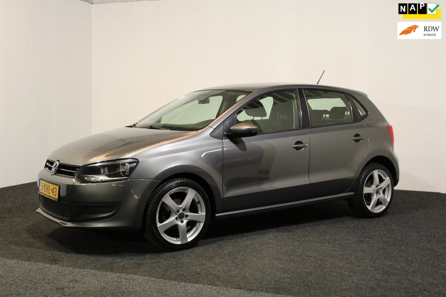 Volkswagen Polo - 1.2 TSI BlueMotion Edition · 5-deurs · Airco · Zuinig . Trekhaak . Nwe APK . Afleveringsbe - AutoWereld.nl