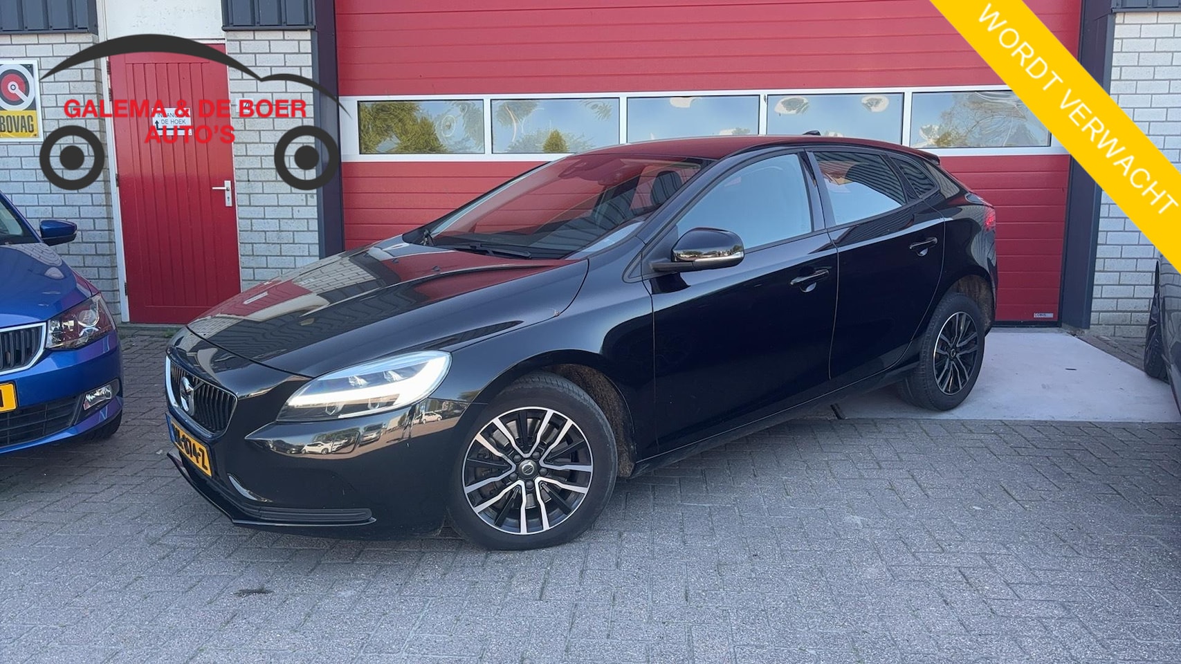 Volvo V40 - 1.5 T2 Nordic+ AUTOMAAT / FULL LED / STANDKACHEL / STOELVERW / NAVI / CLIMA / PDC / BLUETO - AutoWereld.nl
