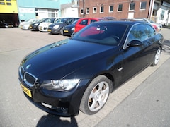 BMW 3-serie Cabrio - leer apk 11.26 320i High Executive
