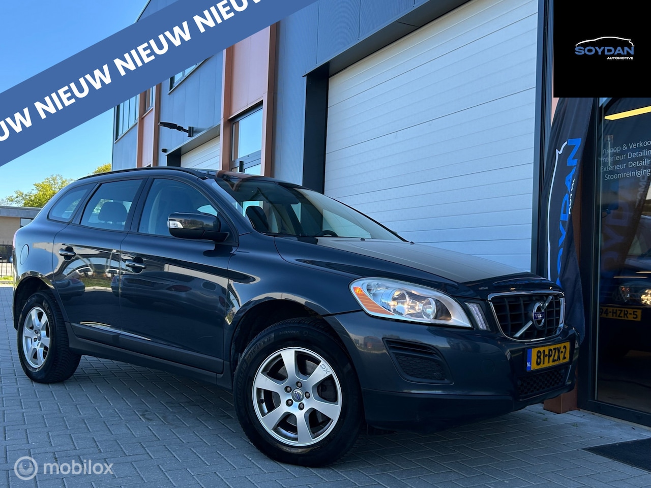 Volvo XC60 - 2.0T Kinetic | AUTOMAAT | NAVI | CRUISE | 3e Eigenaar| - AutoWereld.nl