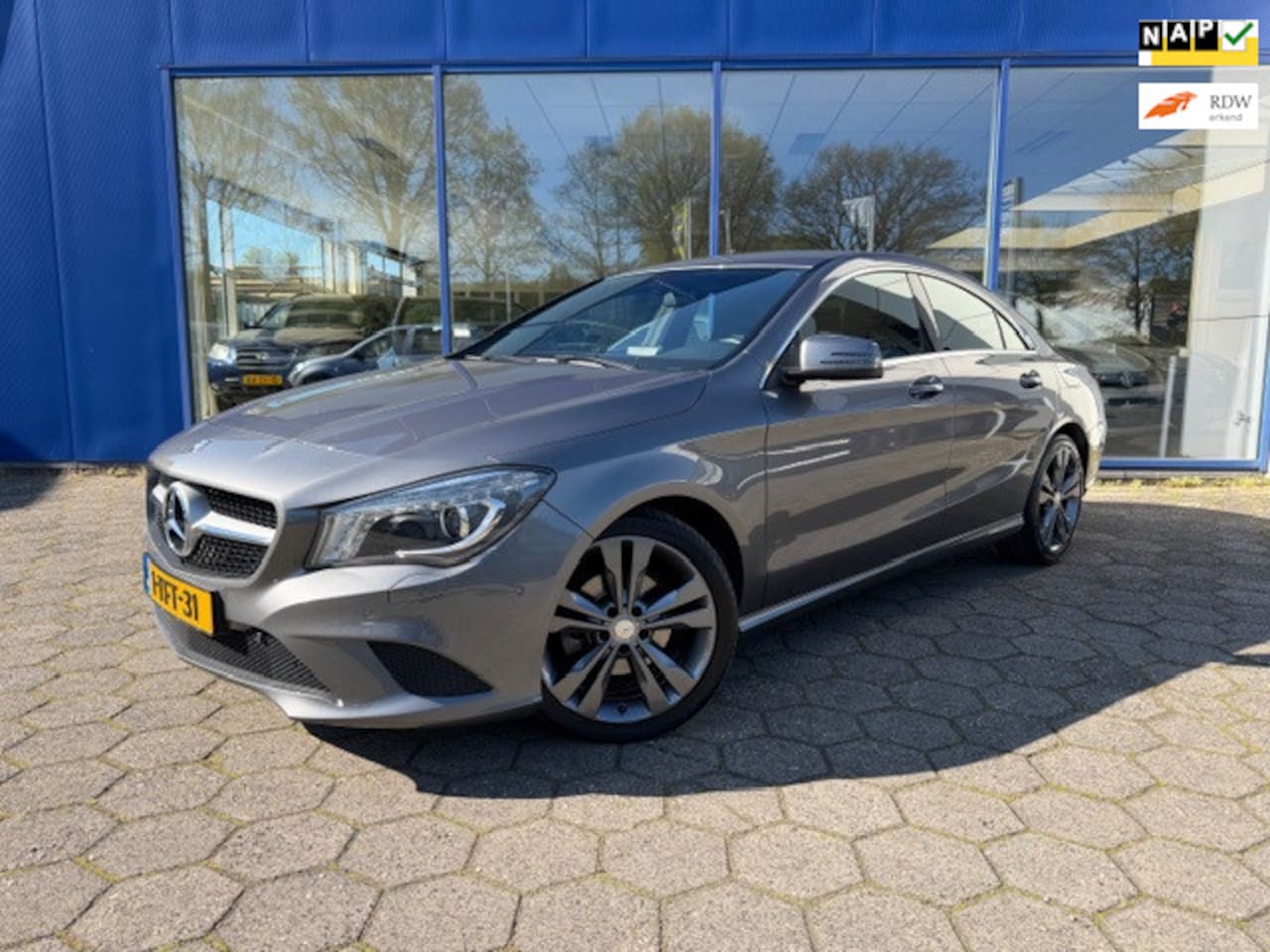 Mercedes-Benz CLA-Klasse - 200 Ambition NAP - PDC - Navi - AutoWereld.nl