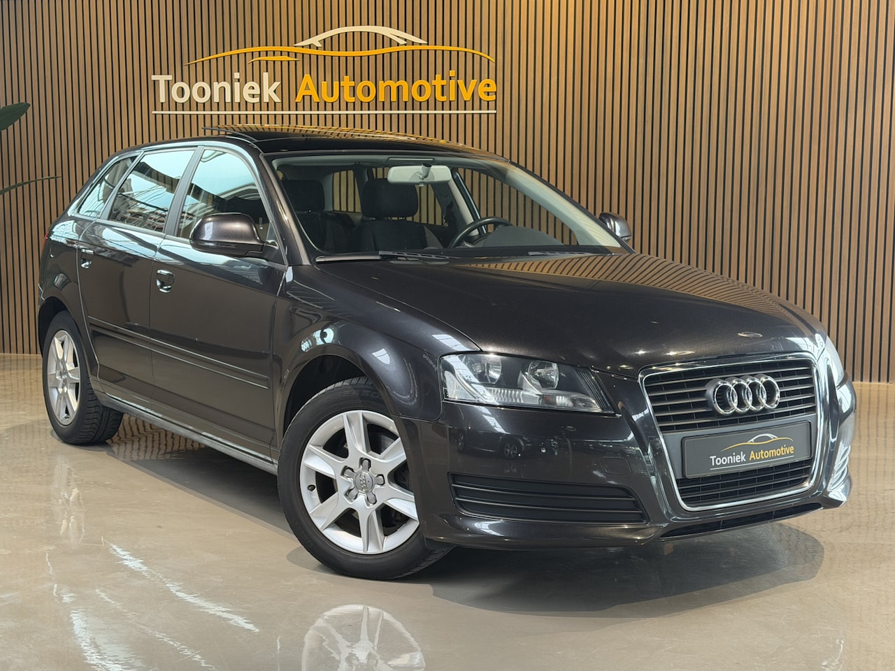 Audi A3 Sportback - 1.4 TFSI Attraction Pro Line Panoramadak Climate Control el..Ramen , LMV, - AutoWereld.nl