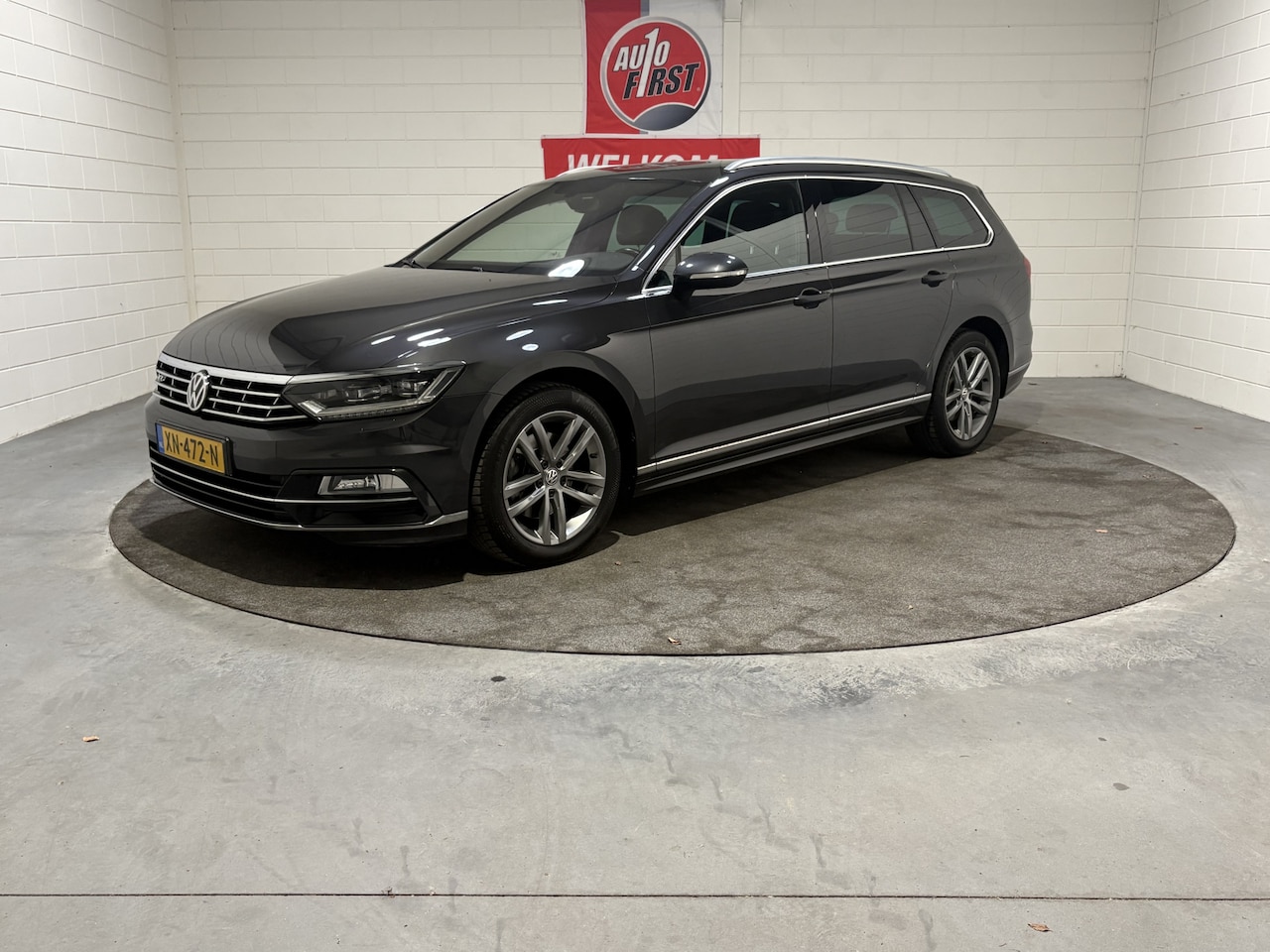 Volkswagen Passat Variant - 1.5 TSI Highline Business R 1.5 TSI Highline Business R, Automaat, NL auto, Dealer onderhouden, Leder, Electr achterkl - AutoWereld.nl