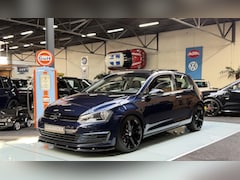 Volkswagen Golf - VII TSI PANO UNIEK CLIMA NETTE AUTO