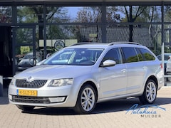Skoda Octavia Combi - 1.2 TSI Greentech Ambition Businessline | Automaat | Nieuwe Motor | Goed Onderhouden |Trek