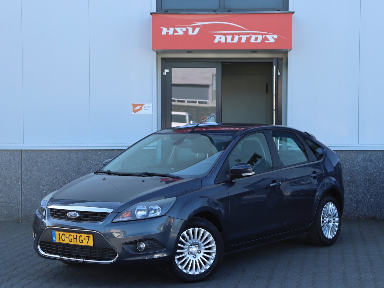 Ford Focus - 1.6 Titanium airco LM 4-deurs *73.000km* - AutoWereld.nl