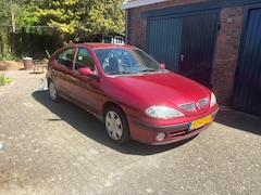 Renault Mégane - 1.6-16V Authentique - Met Airco