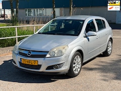 Opel Astra - 1.6 Temptation20085-deursAircoPDCCruise