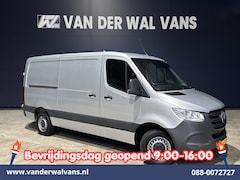 Mercedes-Benz Sprinter - 314 CDI 143pk L2H1 Euro6 Airco | Camera | Apple Carplay | Chauffeursstoel Android Auto