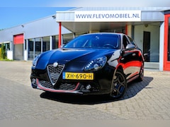 Alfa Romeo Giulietta - 1.4 Turbo MultiAir Super Aut. Leder|1e Eig|Navi|DAB|LMV