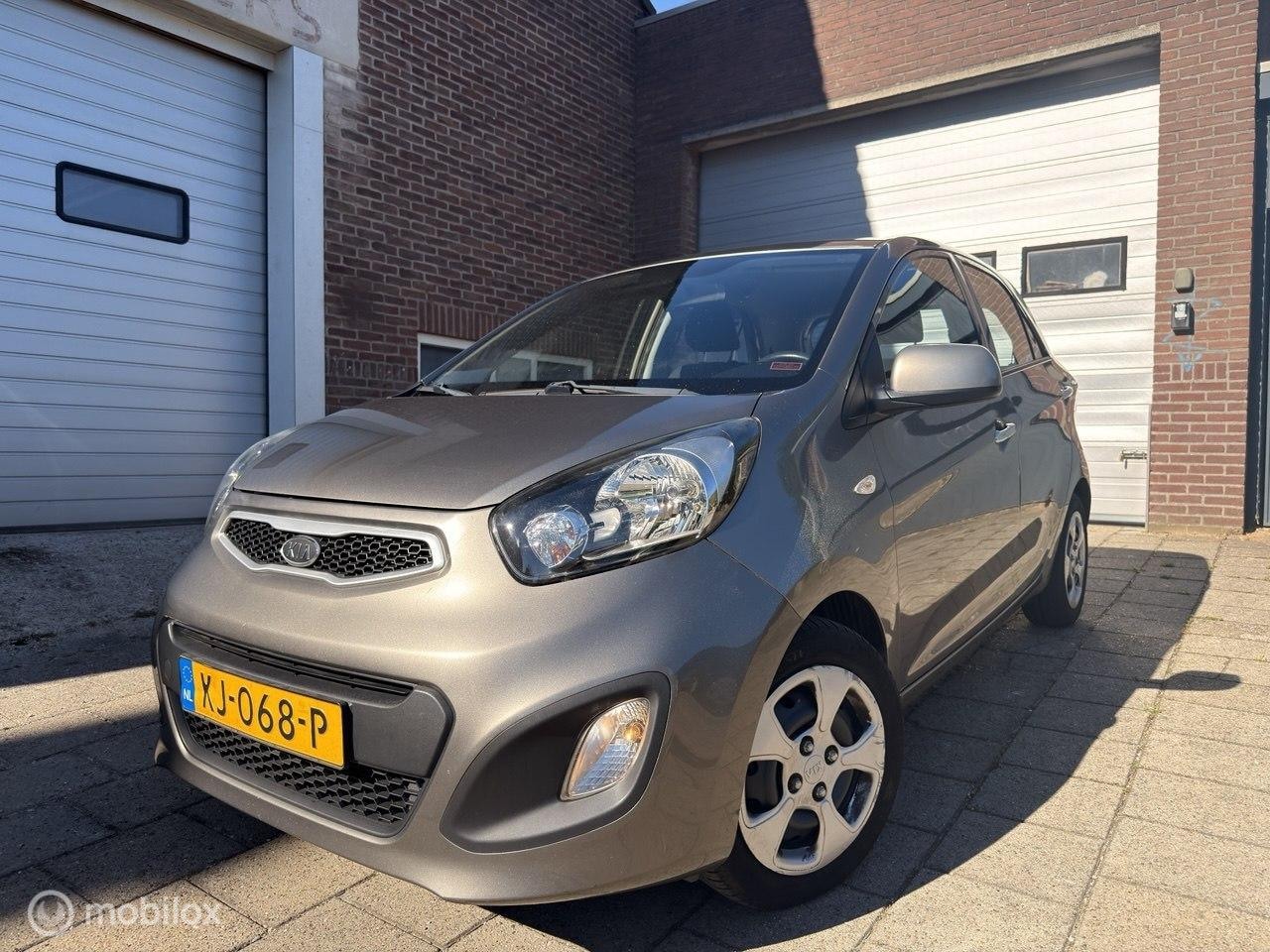 Kia Picanto - 1.0 CVVT Comfort Pack 1.0 CVVT Comfort Pack - AutoWereld.nl