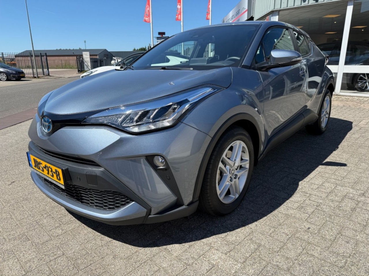 Toyota C-HR - 1.8 Hybrid Dynamic Rijklaar met Garantie - AutoWereld.nl
