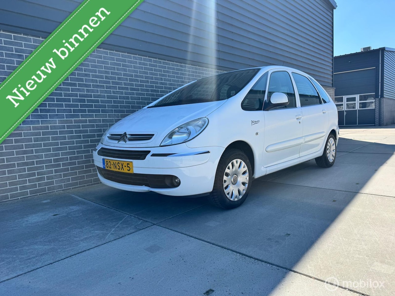 Citroën Xsara Picasso - 1.6i-16V Nieuwe APK NAP Climate Control - AutoWereld.nl