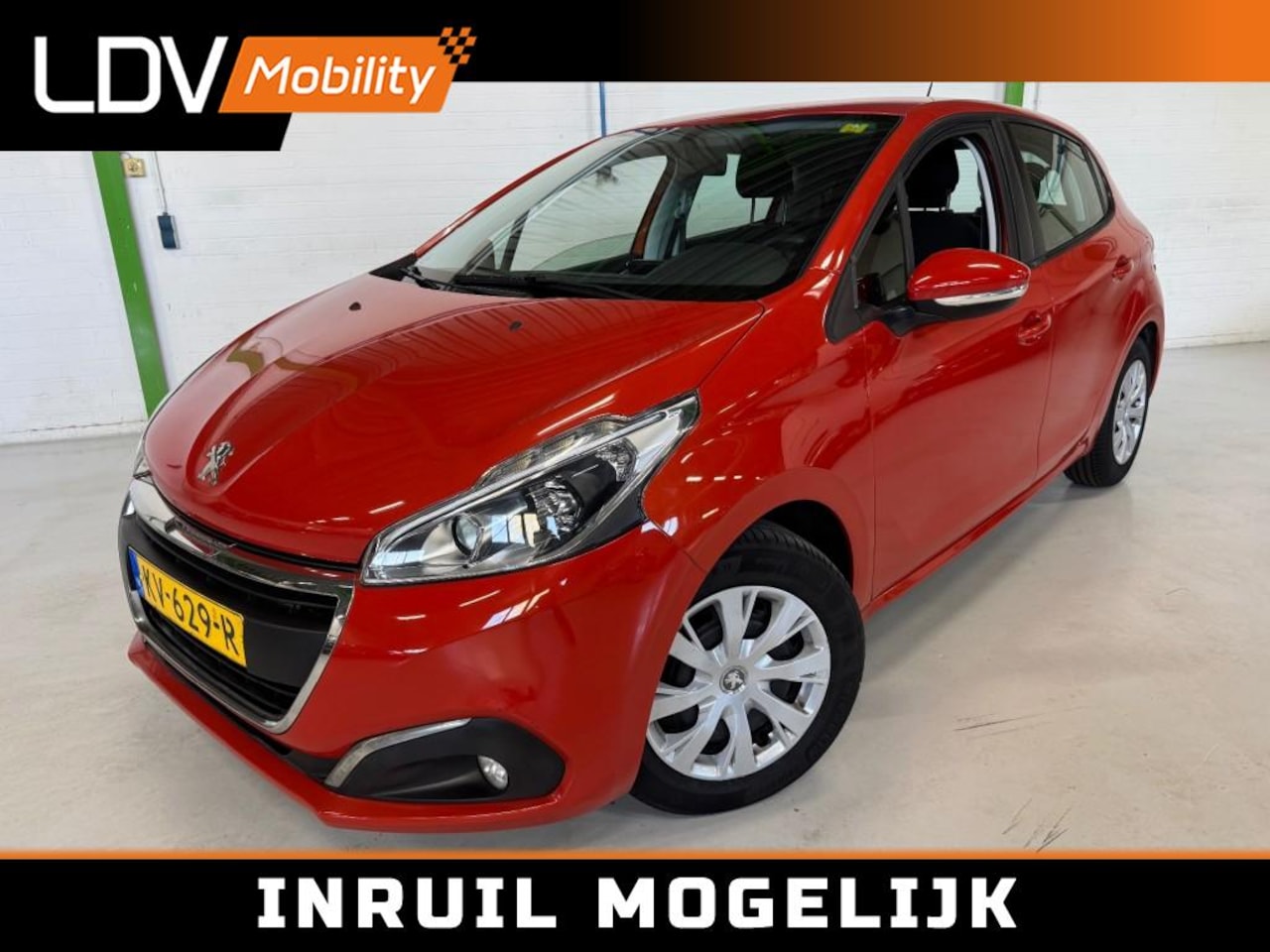 Peugeot 208 - 1.2 PURET. BLUE LION / Apple carplay / Dealer onderhouden / PDC / Onderhoudsboekjes aanwez - AutoWereld.nl