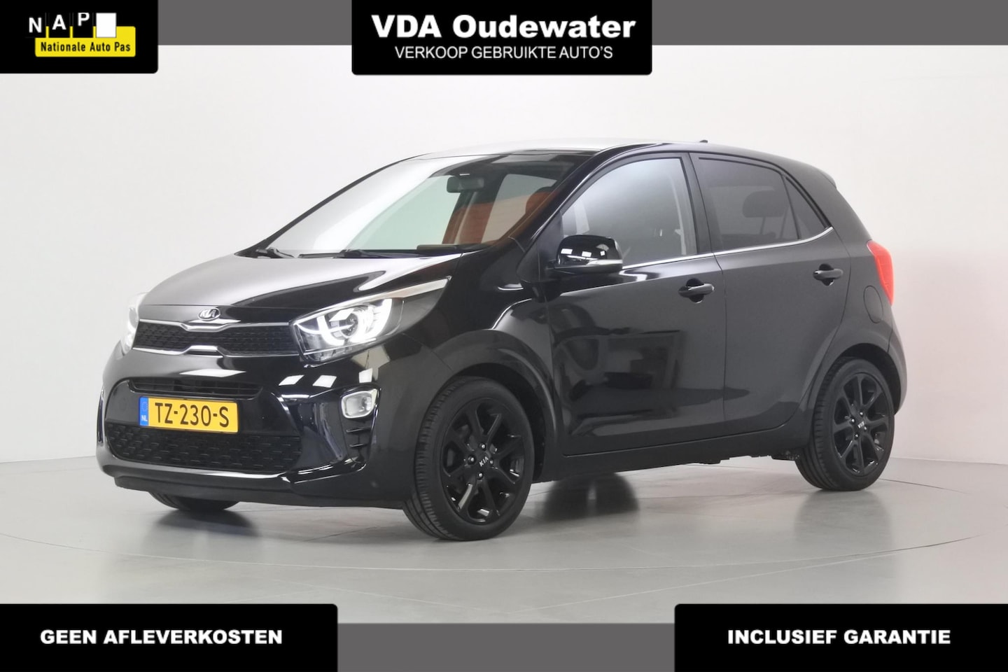 Kia Picanto - 1.0 67pk Design Edition Lederlook LED CAM NAV Carplay - AutoWereld.nl