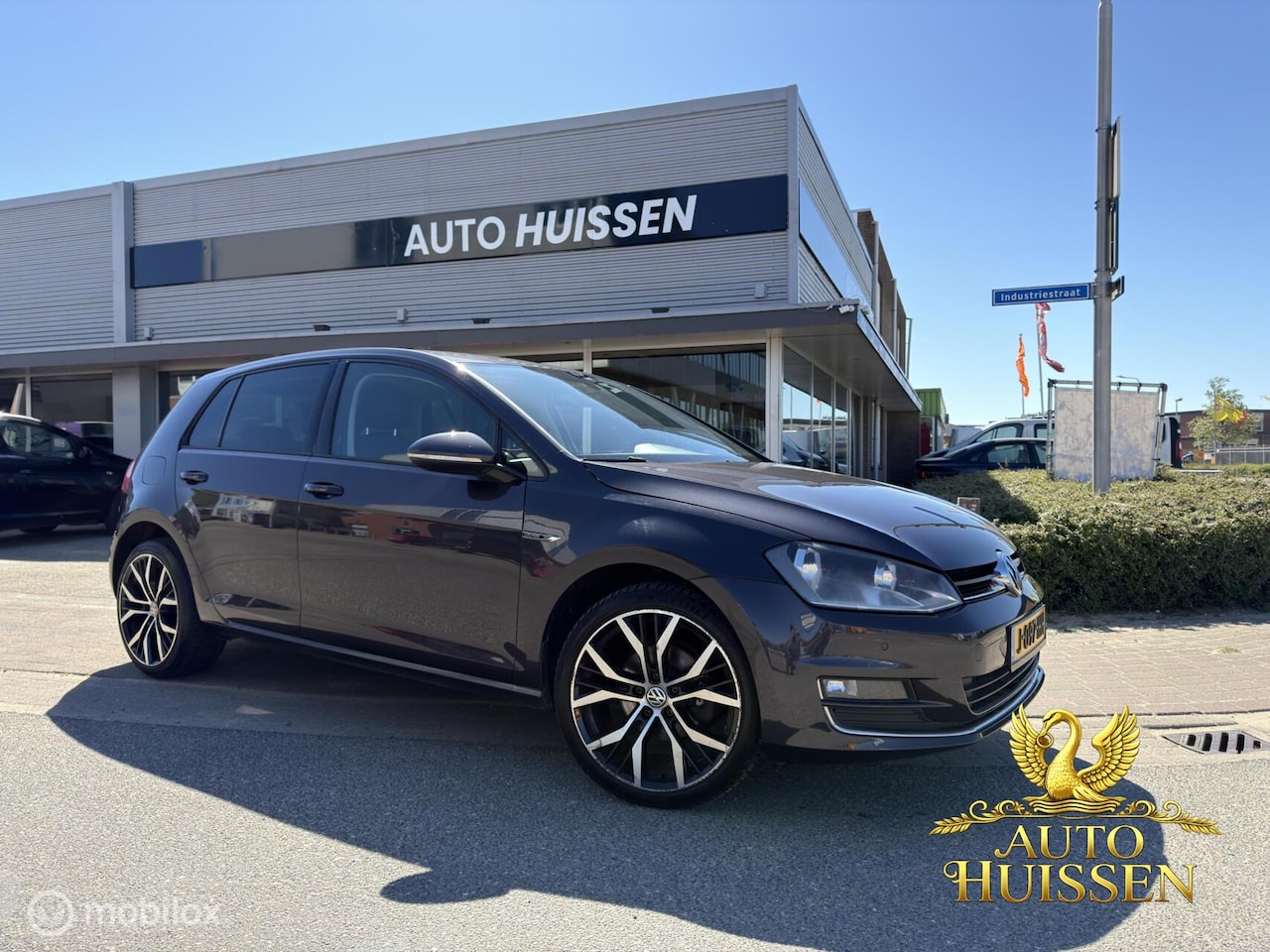 Volkswagen Golf - 1.2 TSI Business Edition Airco Pdc - AutoWereld.nl