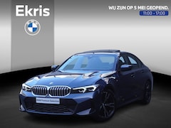 BMW 3-serie - Sedan 318i M Sportpakket | Comfort Pack | Elektrisch bediend glazen schuif-/kanteldak | Ac