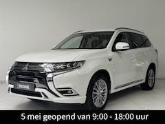 Mitsubishi Outlander - 2.4 PHEV Intense | Trekhaak | Achteruitrijcamera | Stoelverwarming | Cruise Control |