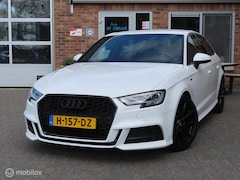 Audi A3 Sportback - 35 TFSI CoD S-Line|Eibach Pro|Camera|Carplay|Afneembare Trekhaak|Stoelverwarming
