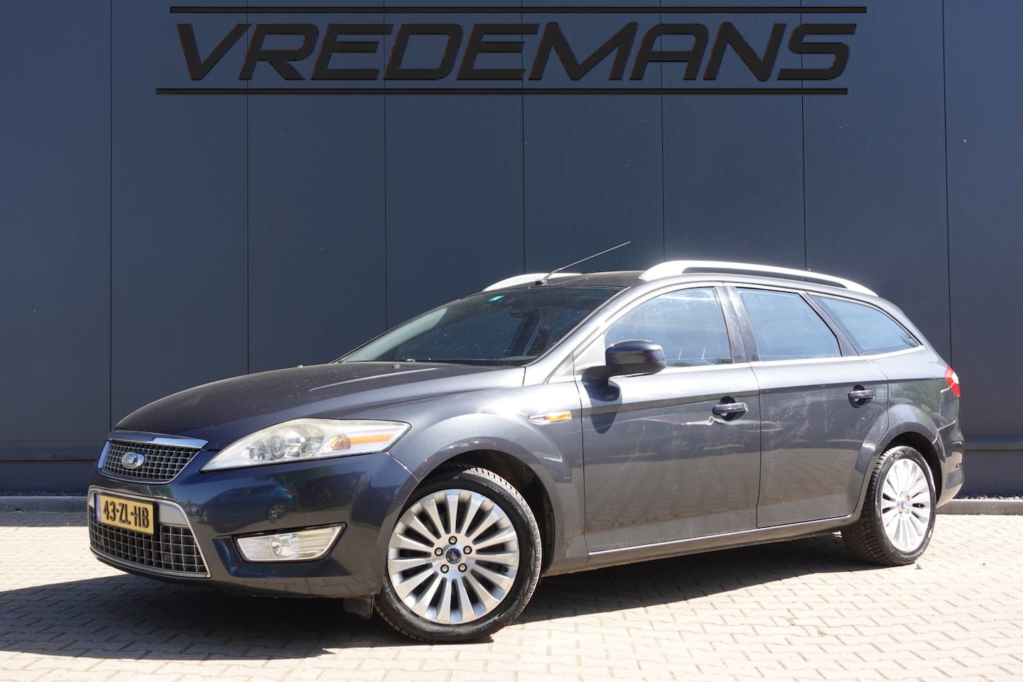 Ford Mondeo Wagon - 2.0-16V Titanium 2.0-16V Titanium - AutoWereld.nl