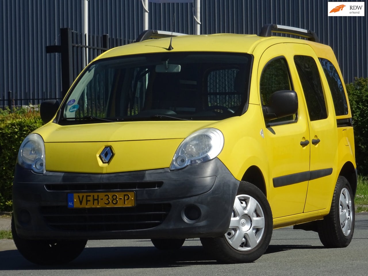 Renault Kangoo Express - 1.6-16V Express AUTOMAAT 1-EIGENAAR - AutoWereld.nl