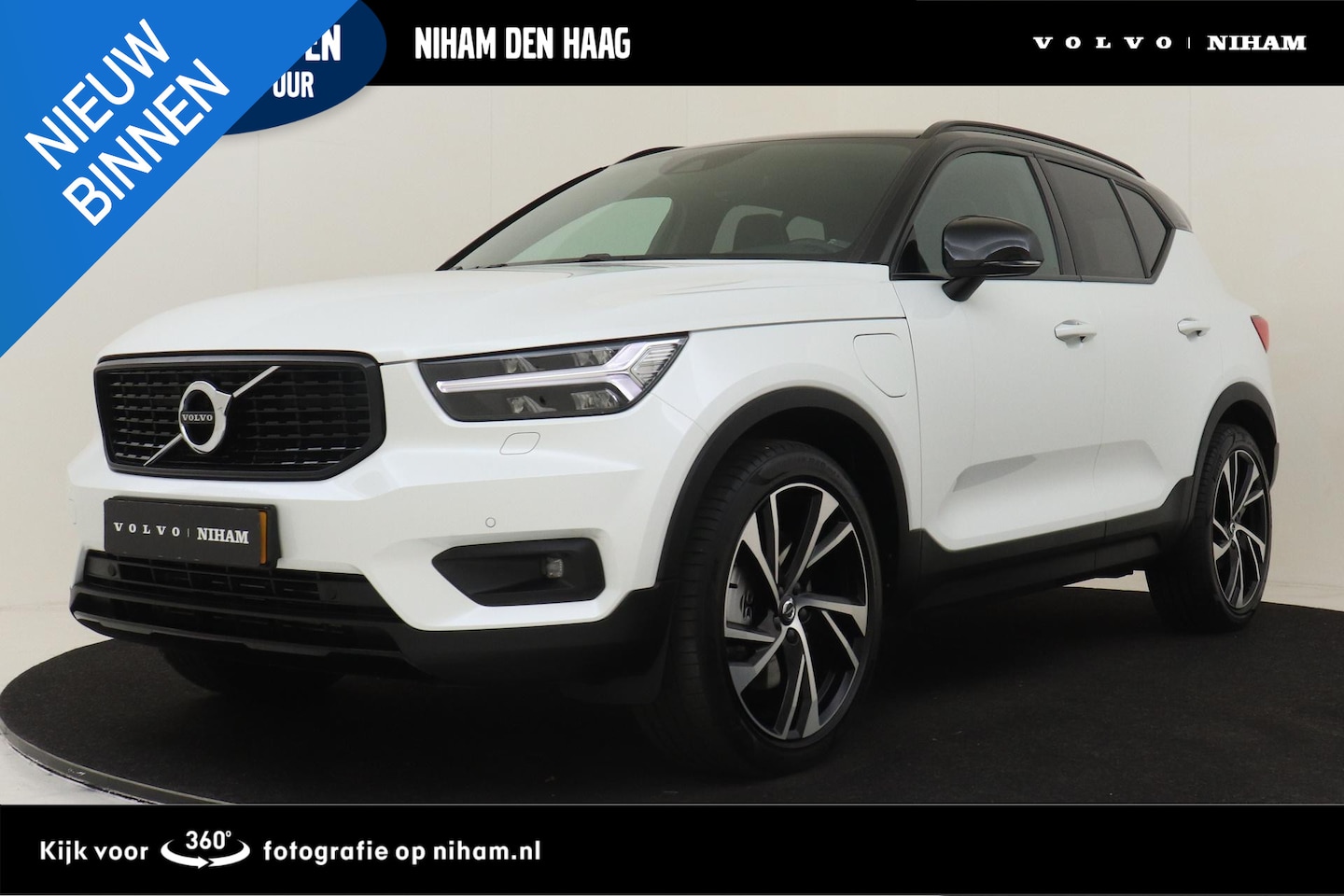 Volvo XC40 - T5 TWIN ENGINE R-DESIGN -HARMAN/KARDON|ADAP.LED|CAMERA|PRIVACY.GLAS|VERW.VOORRUIT|CARPLAY| - AutoWereld.nl