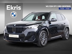 BMW X1 - xDrive25e / M-Sport Pakket / Achteruitrij Camera / Pano Dak / Verwarmde Voorstoelen / Park