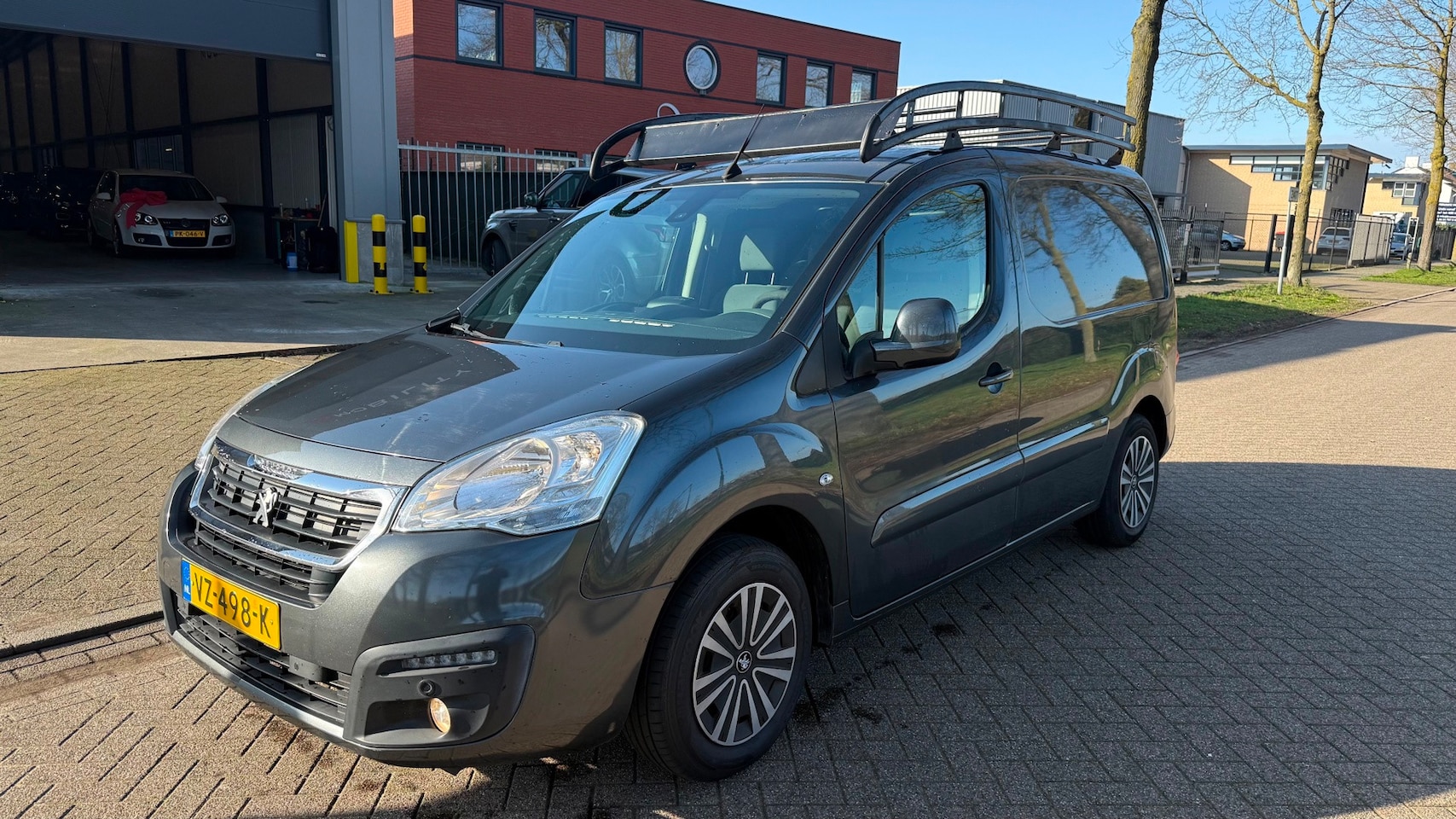 Peugeot Partner - 120 1.6 BlueHDi 2016 AUTOMAAT 3P - AutoWereld.nl