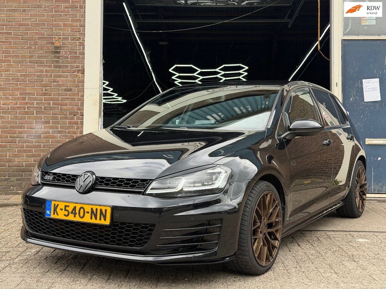 Volkswagen Golf - 1.2 TSI Facelift pakket LED/STERRENHEMEL - AutoWereld.nl