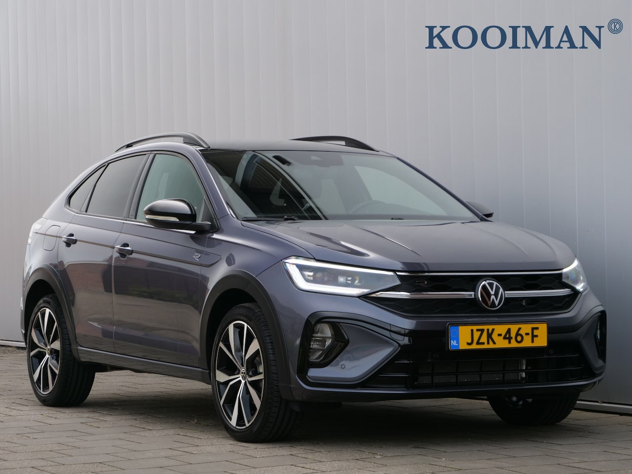 Volkswagen Taigo - 1.0 TSI R-Line Edition 116 Pk Automaat DAB / Apple Carplay / Camera / Stoelverwarming - AutoWereld.nl