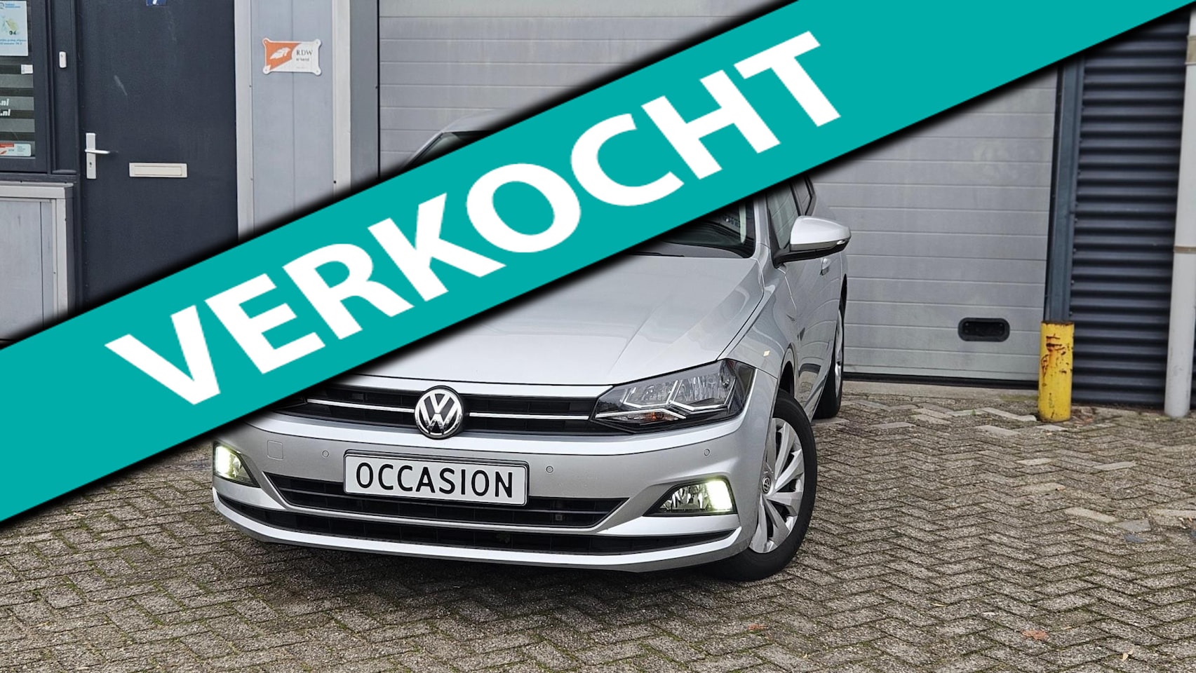 Volkswagen Polo - 1.0 TSI Comfortline Business | ACC | CarPlay | NAP | Groot Navi - AutoWereld.nl