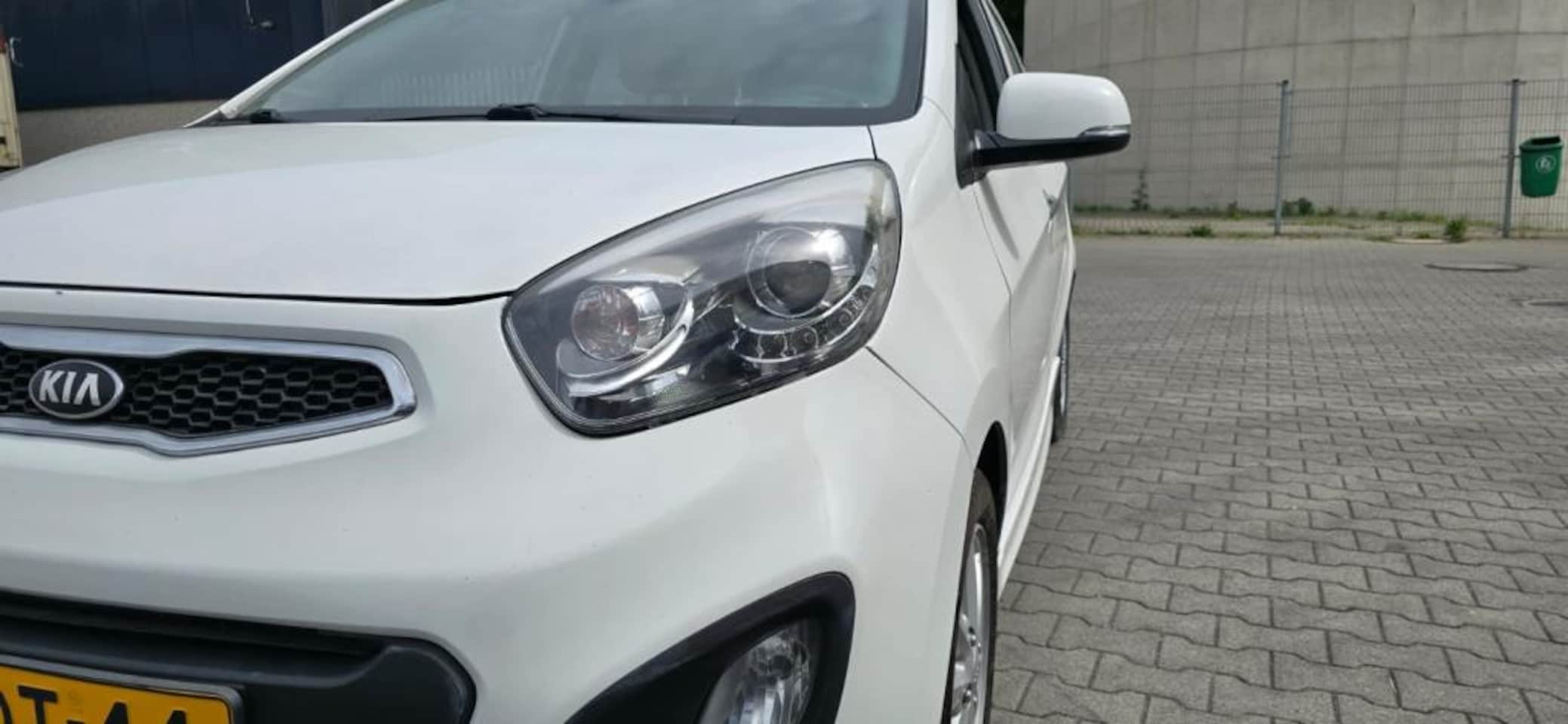 Kia Picanto - 1.2 CVVT ISG Super Pack 1.2 CVVT ISG Super Pack - AutoWereld.nl