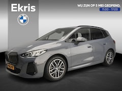 BMW 2-serie Active Tourer - 218i | M-Sportpakket | LED | Leder | Navigatie | Sportstoelen | Shadow line | DAB | Alu 18