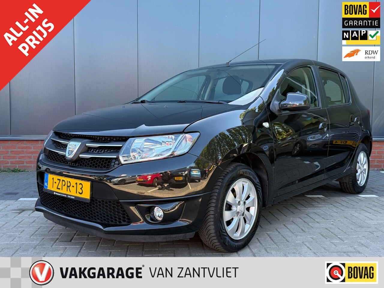 Dacia Sandero - 0.9 Tce Blackline 0.9 TCe Blackline (12 mnd BOVAG-garantie) - AutoWereld.nl
