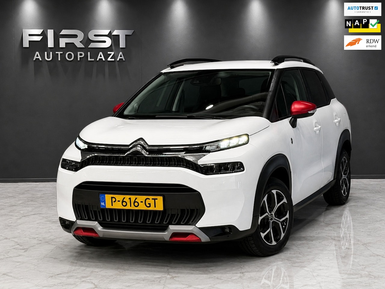 Citroën C3 Aircross - 1.2 PureTech C-Series AUTOMAAT LINE ASSIST/NAVI/PDC/ISOFIX | KEURIGE AUTO - AutoWereld.nl