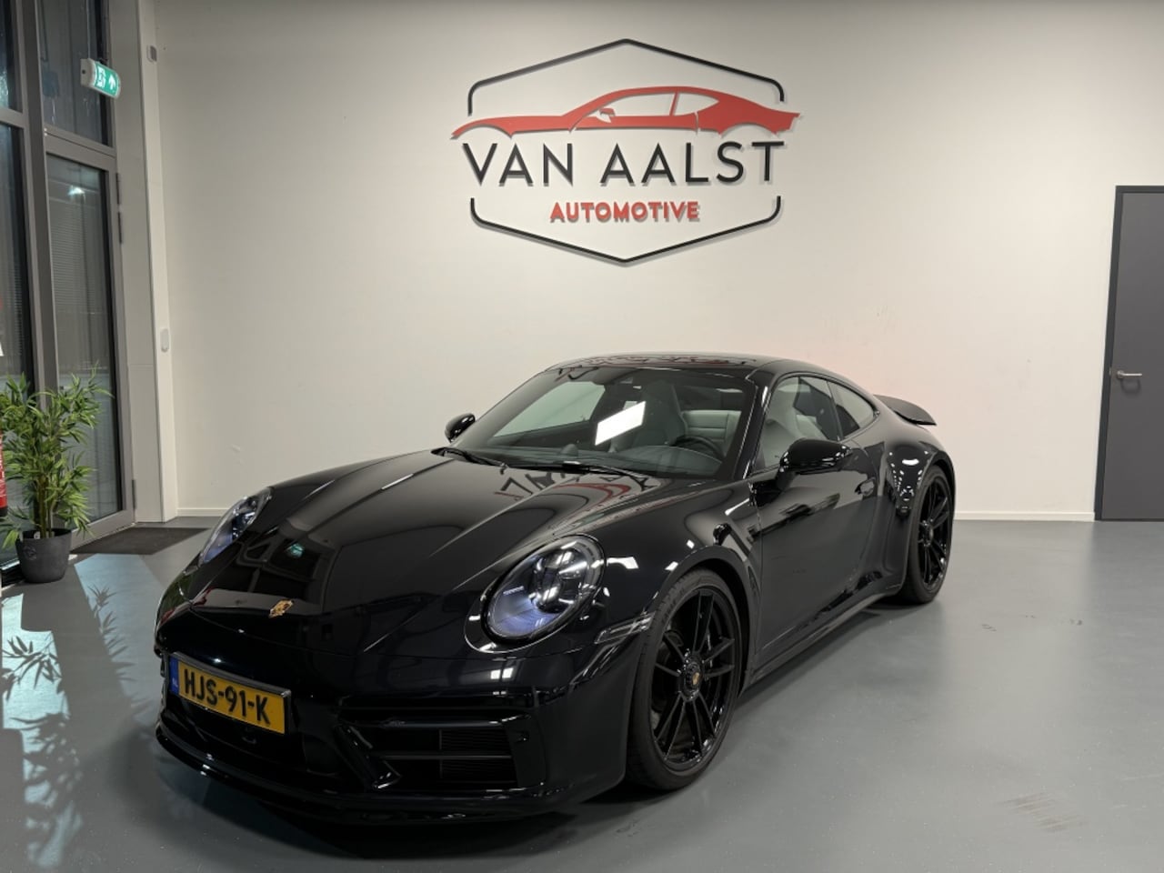 Porsche 911 - 3.0 Carrera 4 GTS Volledig PPF - AutoWereld.nl