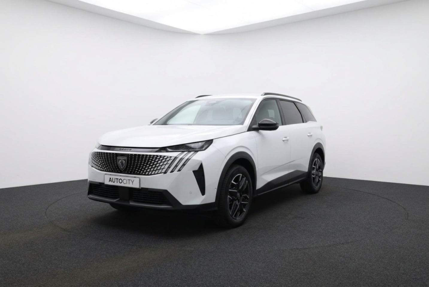Peugeot 5008 - Hybrid 145 Allure 7 Persoons l 360 Camera l Keyless l - AutoWereld.nl