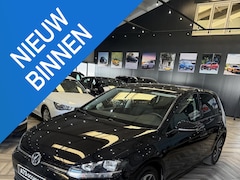 Volkswagen Golf - 1.0 TSI Highline