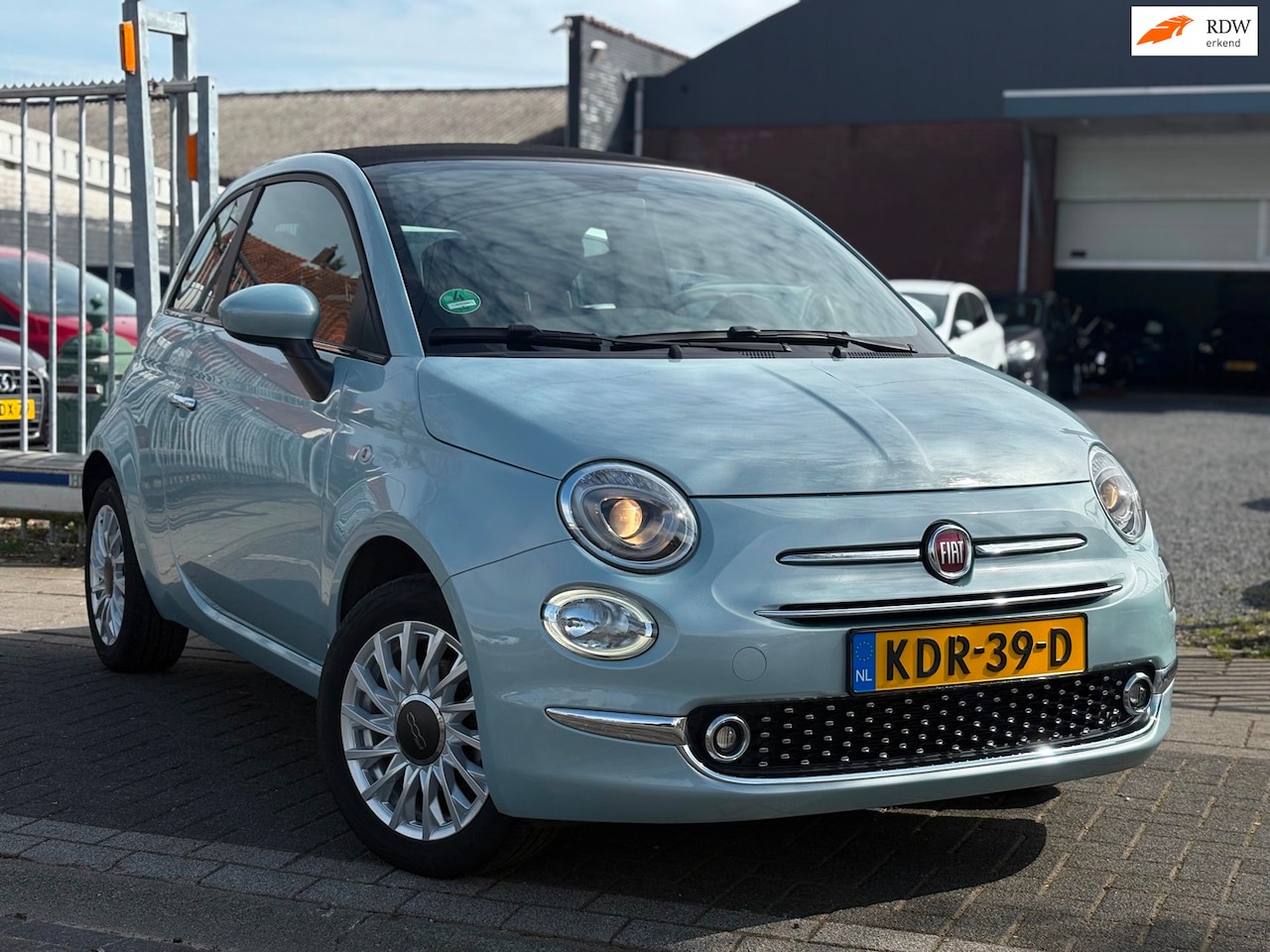 Fiat 500 C - 1.0 Hybrid Dolcevita 1.0 Hybrid Dolcevita ( BJ : 2024 - Km : 11760 ) - AutoWereld.nl