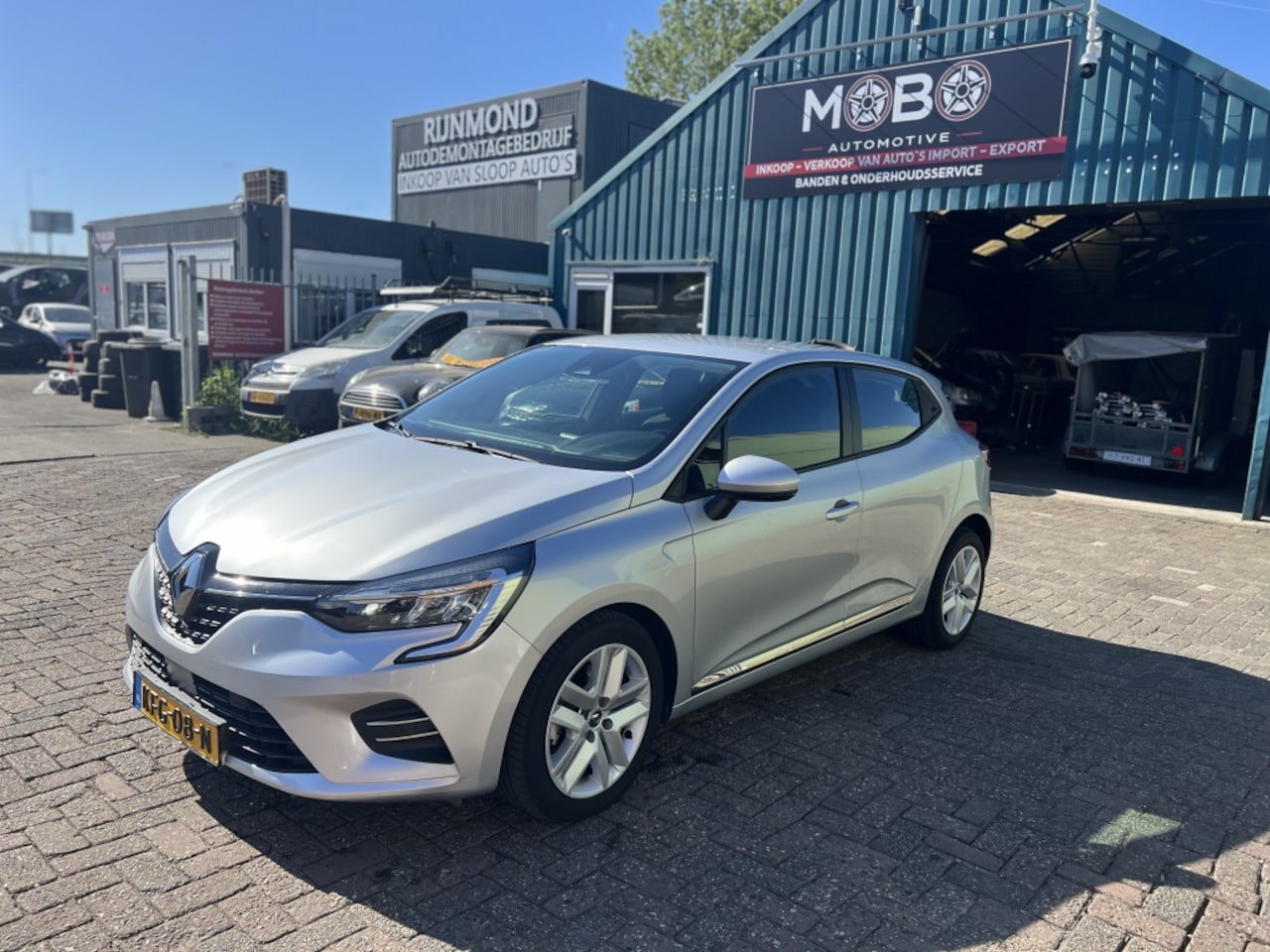 Renault Clio - 1.6 ET H 140 CARPLAY NWE APK Intens - AutoWereld.nl
